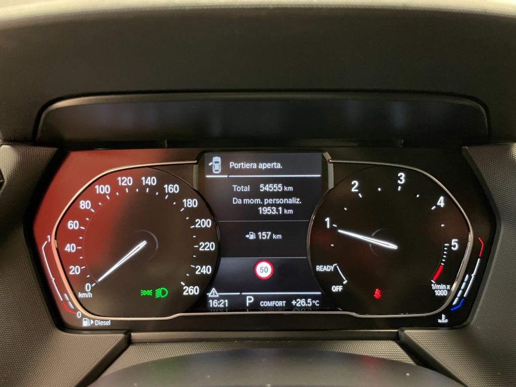 BMW 116 D M-SPORT AUTO - 21