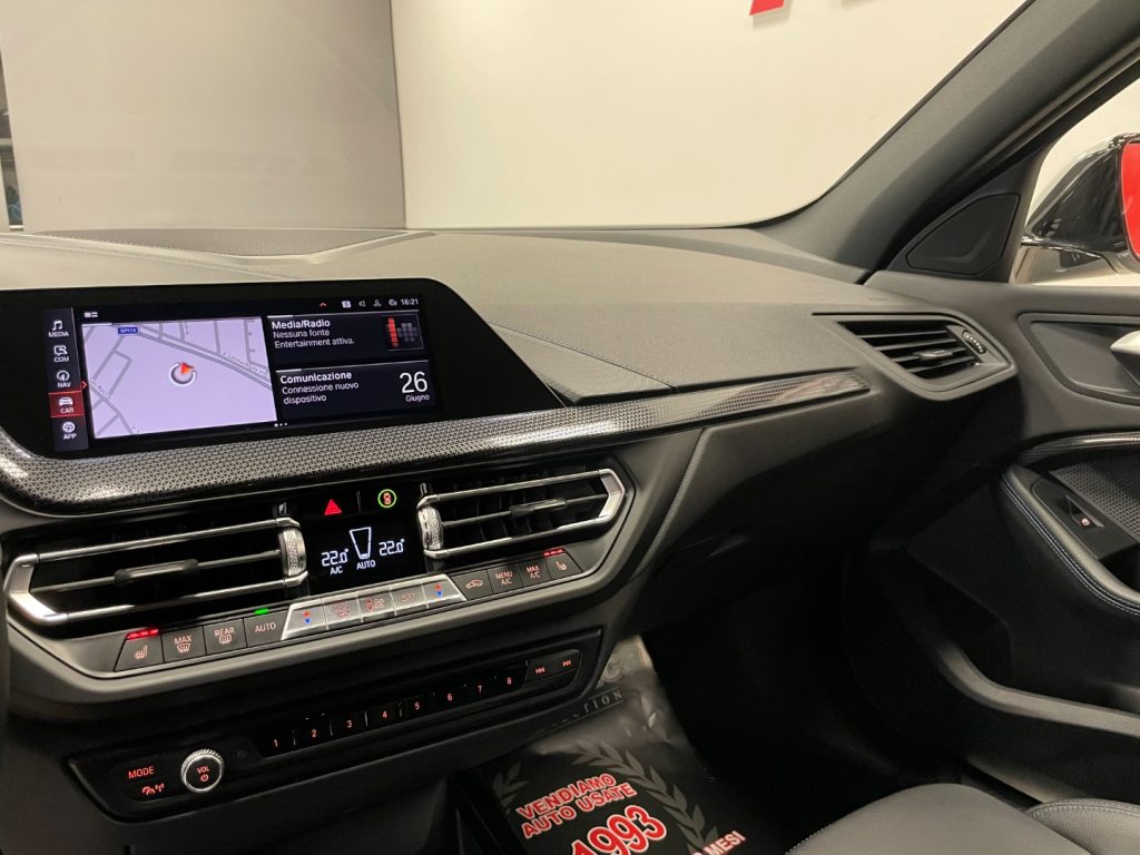 BMW 116 D M-SPORT AUTO - 22
