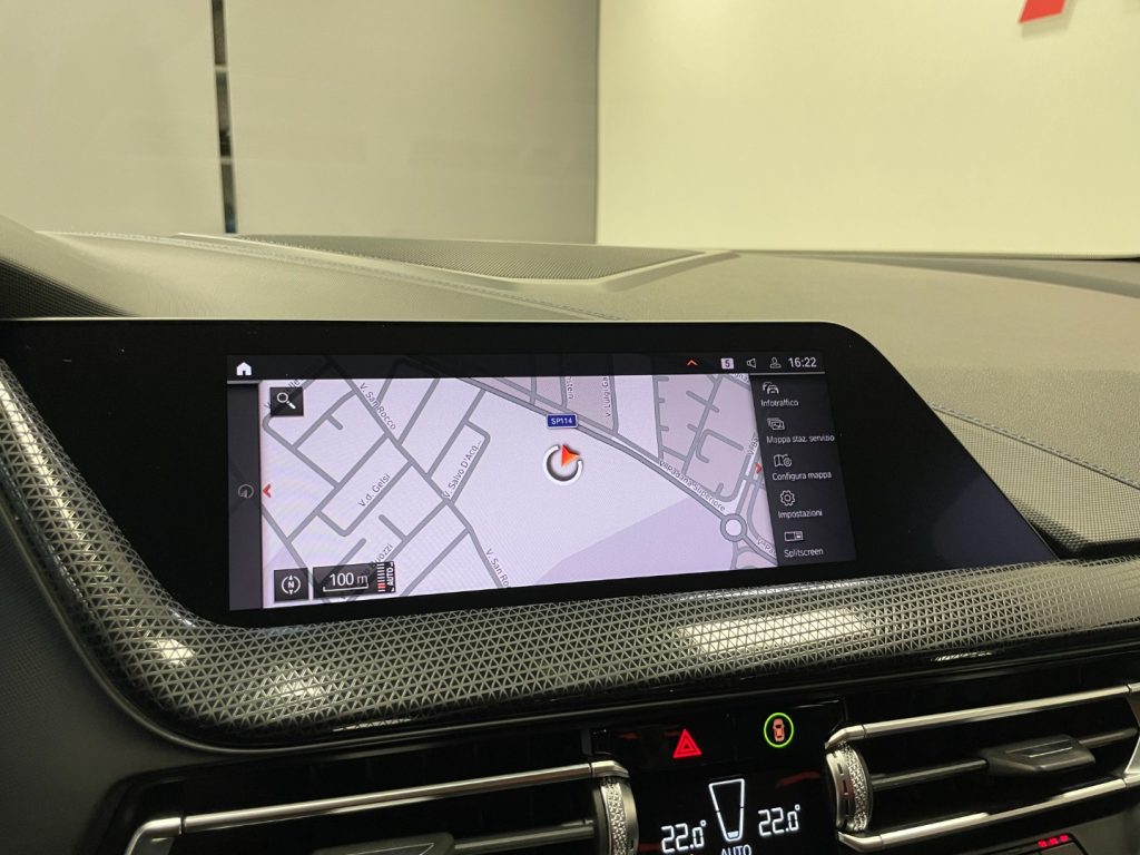 BMW 116 D M-SPORT AUTO - 25