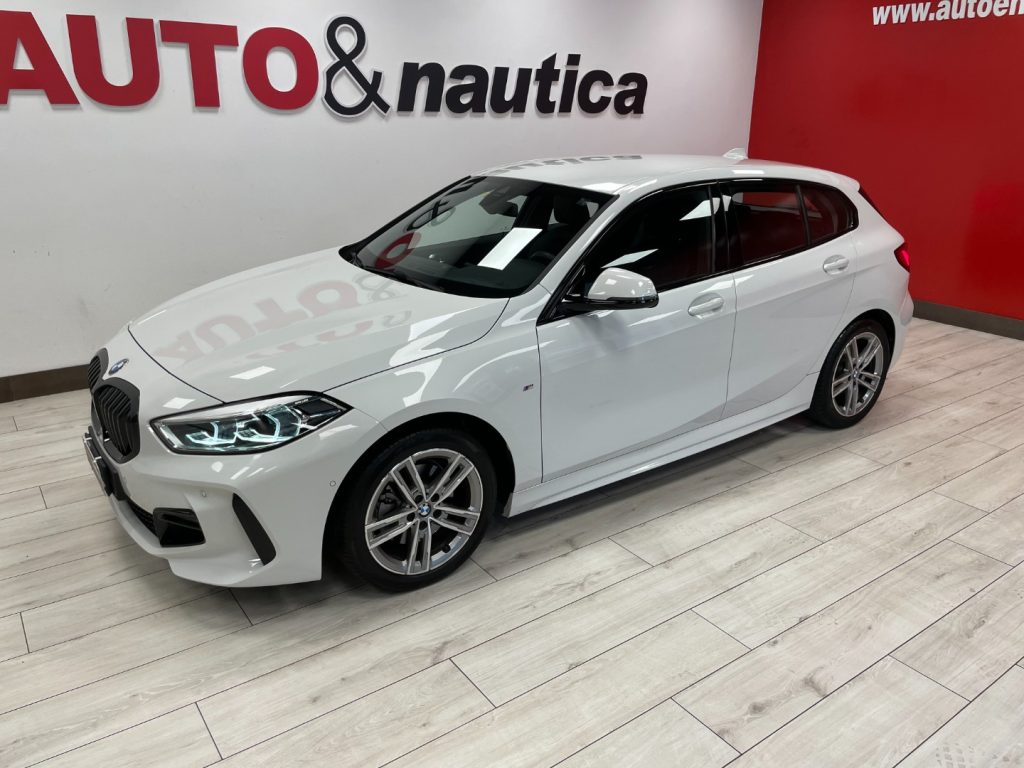BMW 116 D M-SPORT AUTO - 32