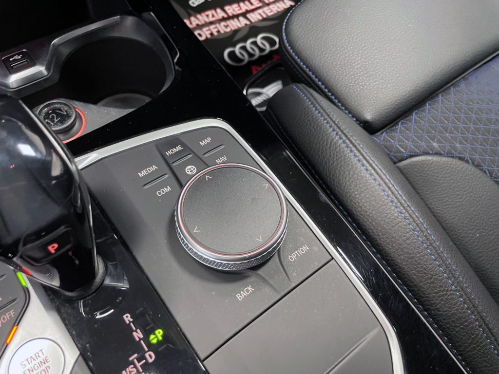 BMW 116 D M-SPORT AUTO - 45