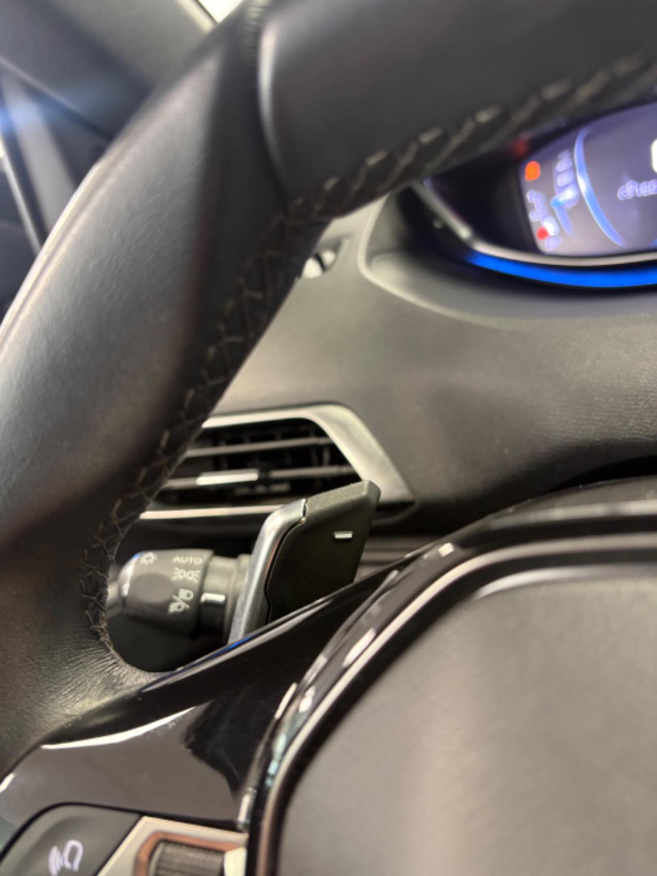 PEUGEOT 5008 BlueHDi 130 S&S EAT8 Allure Pack 7 POSTI - 10
