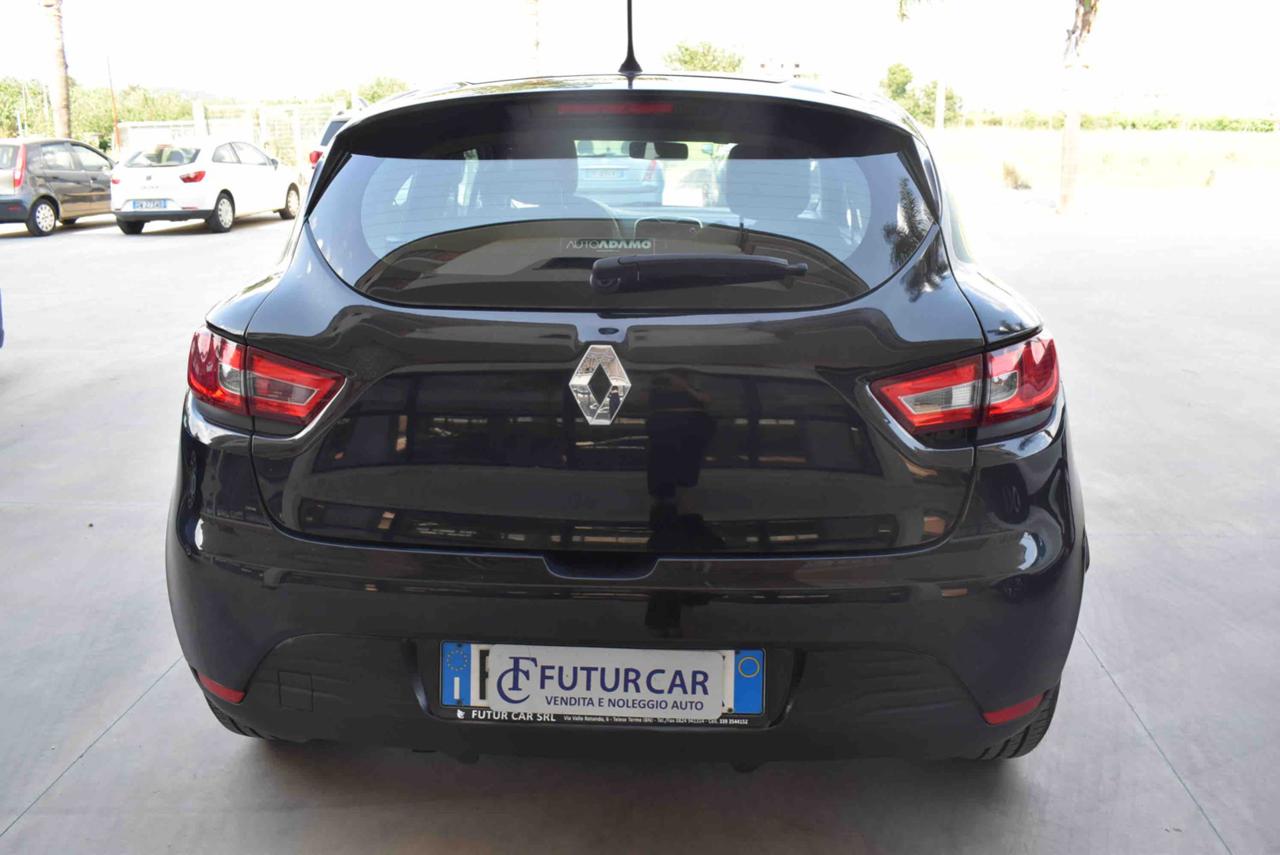 RENAULT Clio 1.5 dCi 8V 75CV 5 porte Live - 12