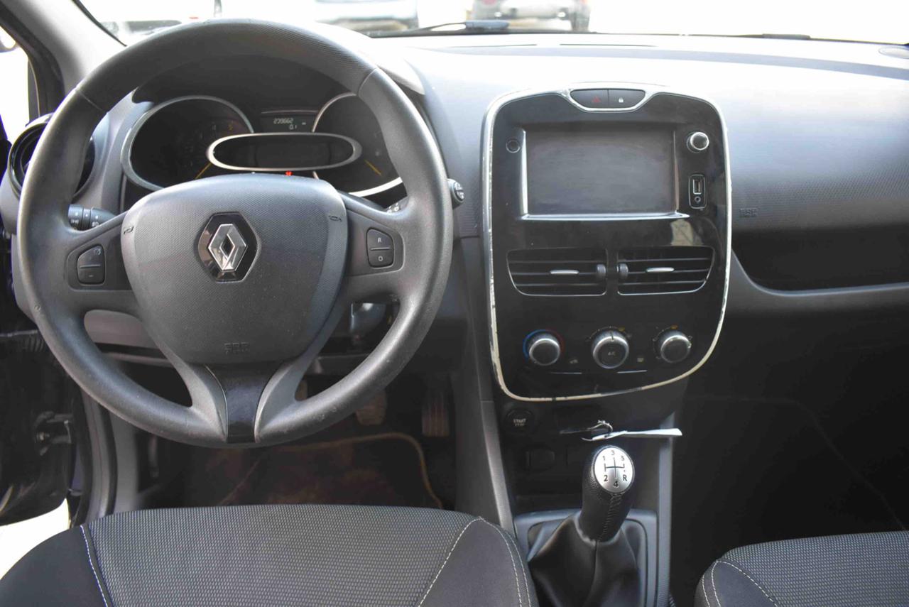 RENAULT Clio 1.5 dCi 8V 75CV 5 porte Live - 9