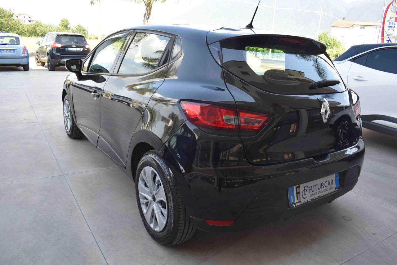 RENAULT Clio 1.5 dCi 8V 75CV 5 porte Live - 14
