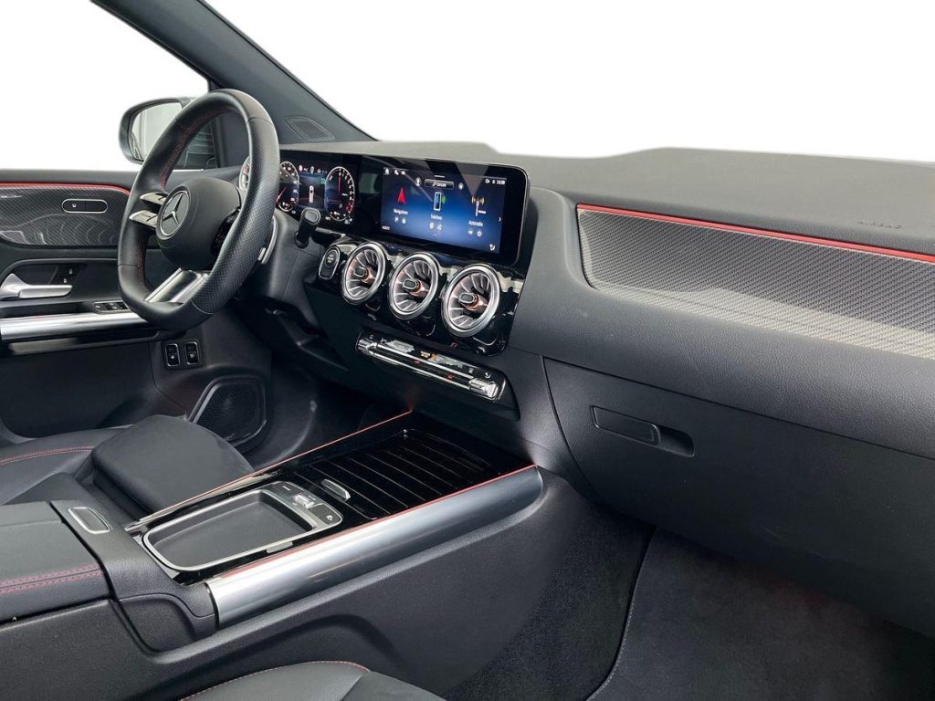 MERCEDES-BENZ B 250 e Automatic AMG Line Advanced Plus - 16