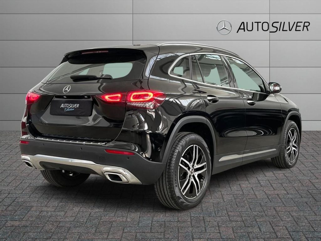 MERCEDES-BENZ GLA 180 d Automatic Sport Plus - 2