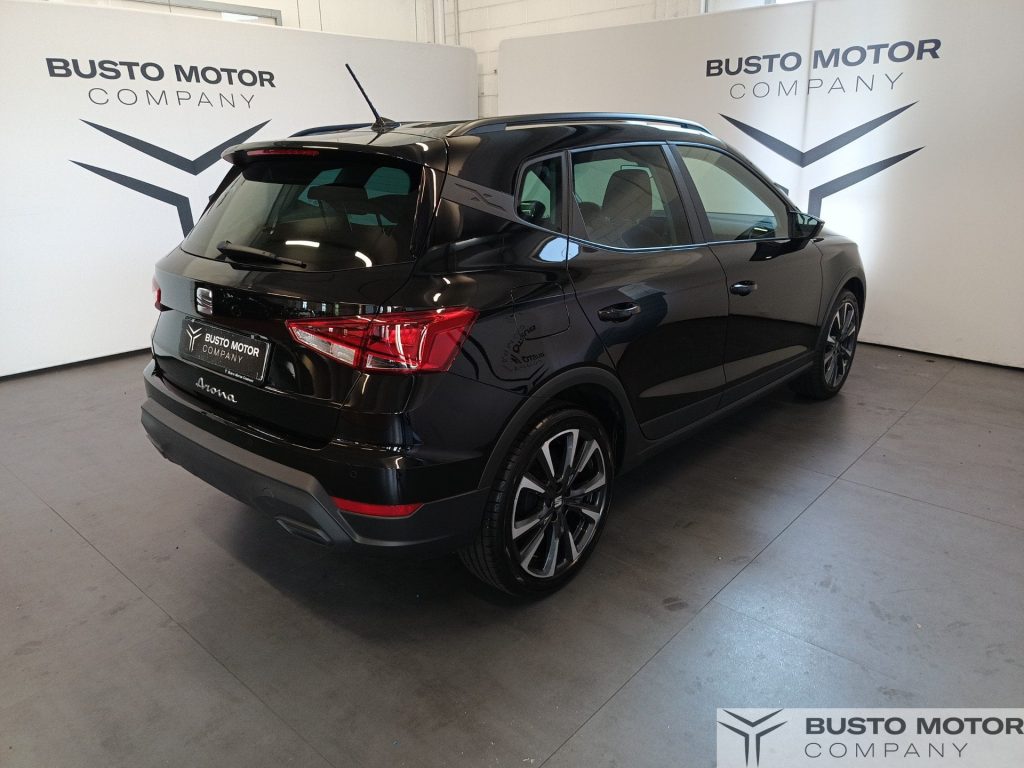SEAT Arona Arona 1.0 ecotsi Black Edition 95cv - 4