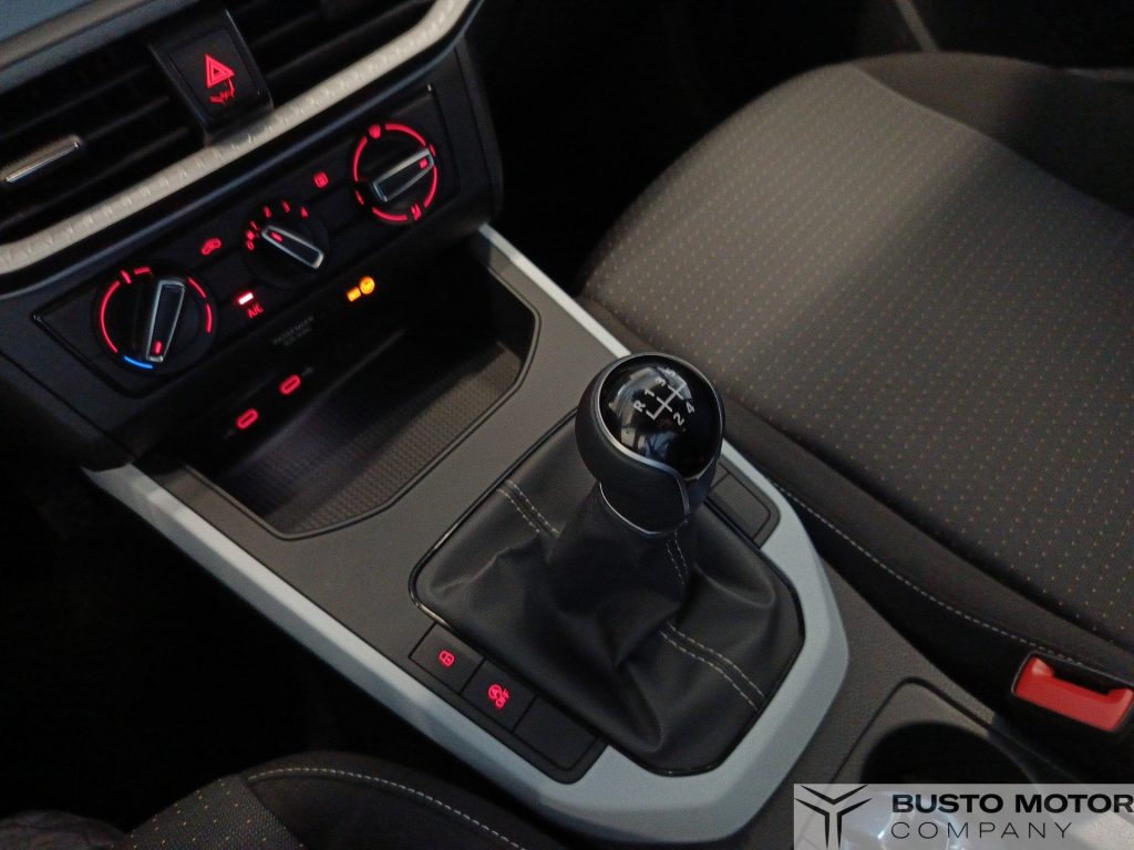 SEAT Arona Arona 1.0 ecotsi Black Edition 95cv - 13