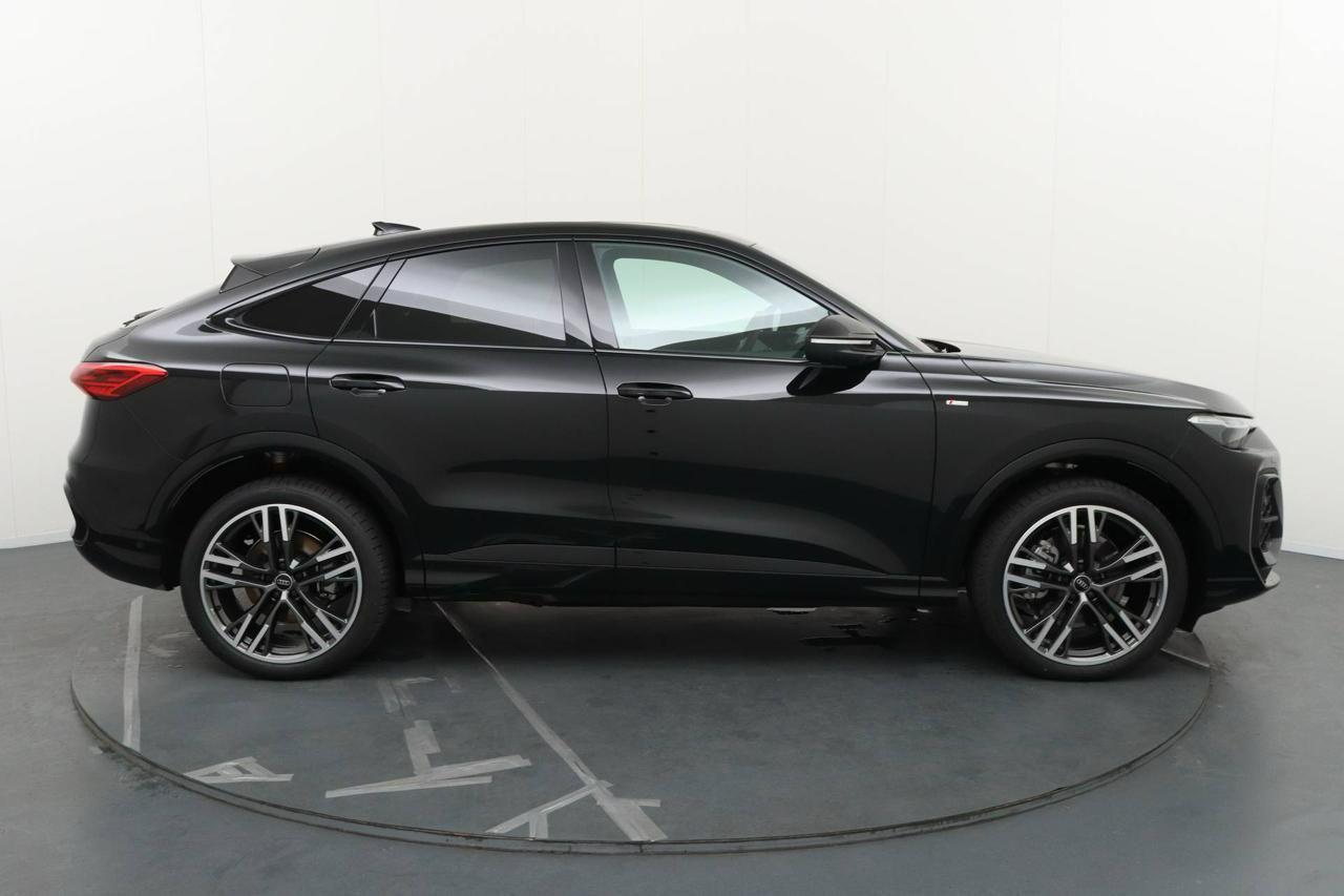 AUDI Q5 SPB TDI 204 CV.  Quattro S tronic S line - 9