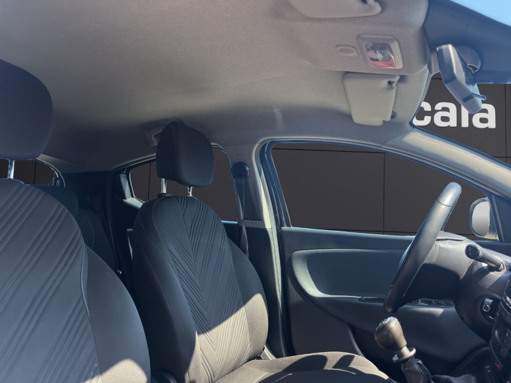 LANCIA Ypsilon 1.2 69 CV 5 porte GPL Ecochic Gold - 18