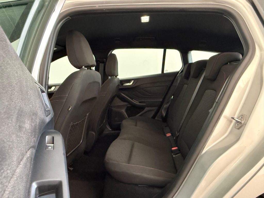 FORD Focus 1.0 EcoBoost Hybrid 155 CV Powershift SW ST-Line X - 19