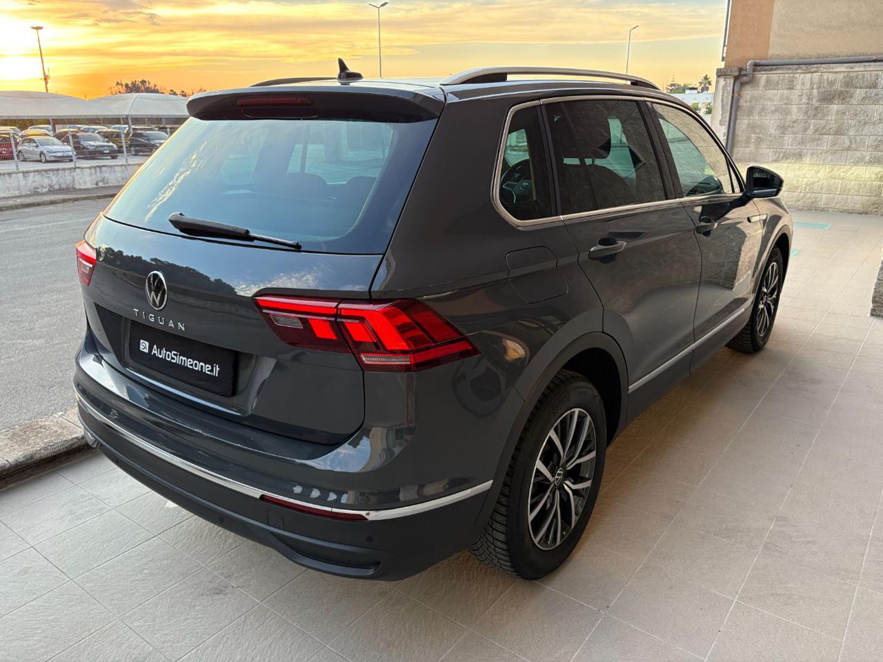 VOLKSWAGEN Tiguan 2.0 TDI 150 CV SCR DSG Life - 5
