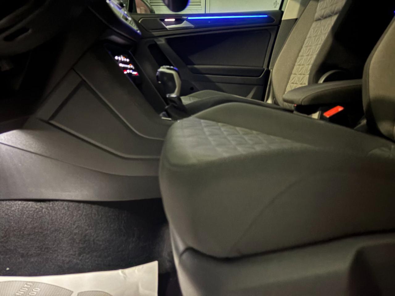 VOLKSWAGEN Tiguan 2.0 TDI 150 CV SCR DSG Life - 36