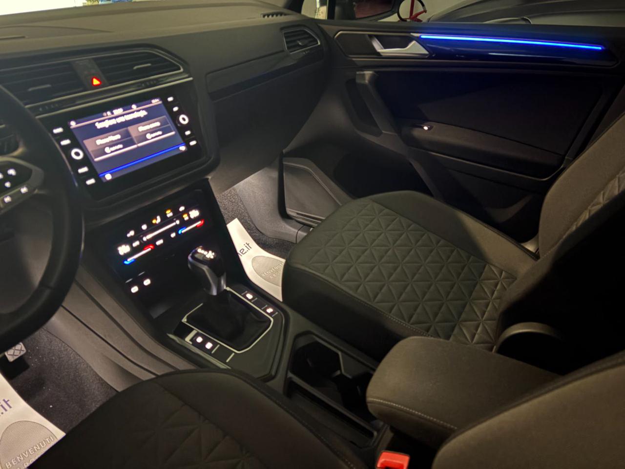 VOLKSWAGEN Tiguan 2.0 TDI 150 CV SCR DSG Life - 35