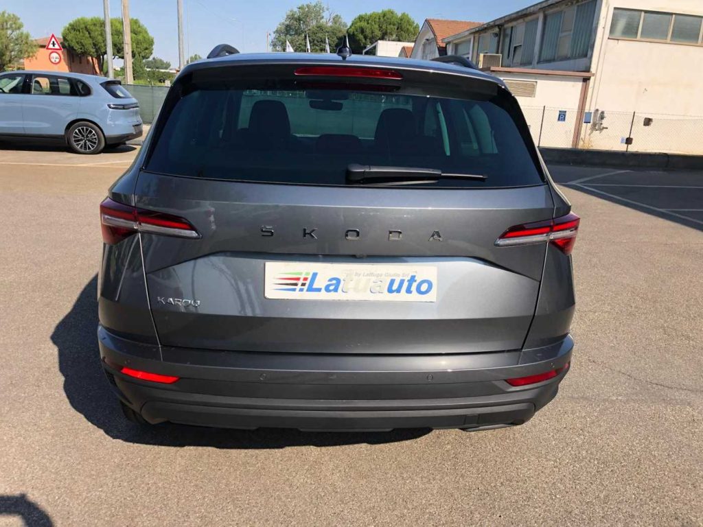 SKODA Karoq 2.0 TDI SCR DSG Executive - 9