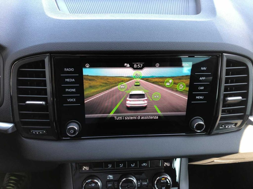 SKODA Karoq 2.0 TDI SCR DSG Executive - 15