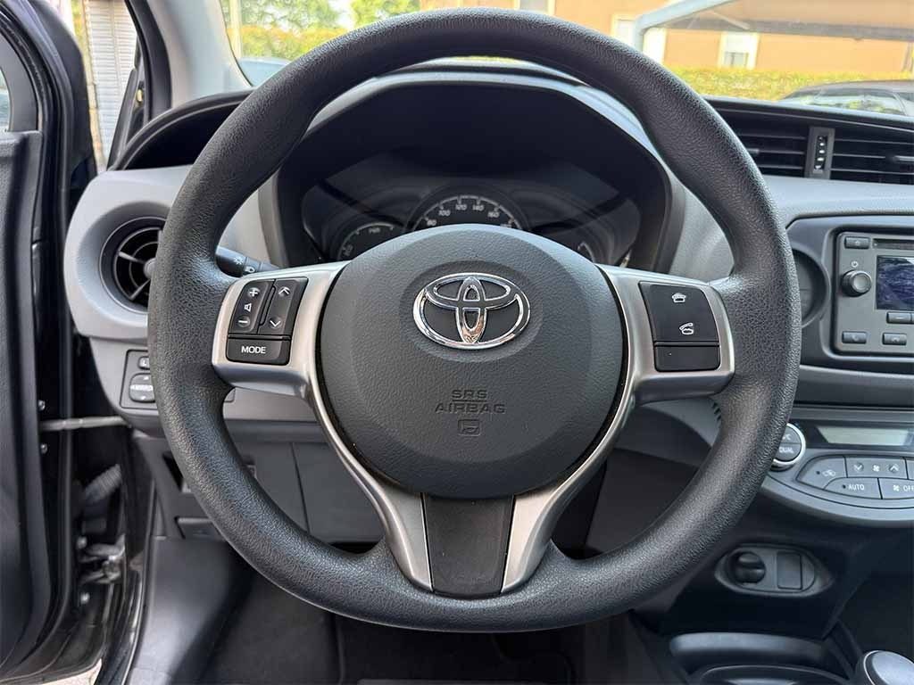 TOYOTA Yaris 5 p 1.5h AUTOMATICA X NEOPATENTATI PREZZO REALE - 10