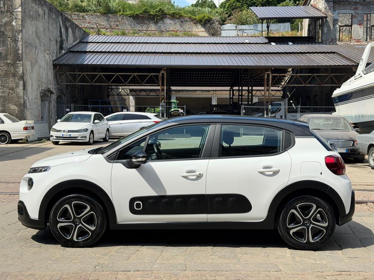 CITROEN C3 PureTech 82 Shine - 4