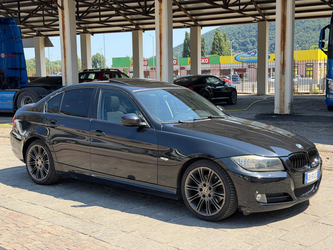 BMW 320 d cat Futura - 9