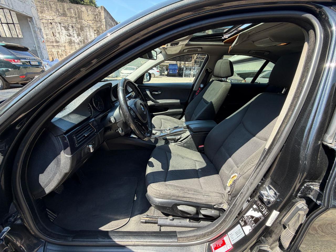 BMW 320 d cat Futura - 10