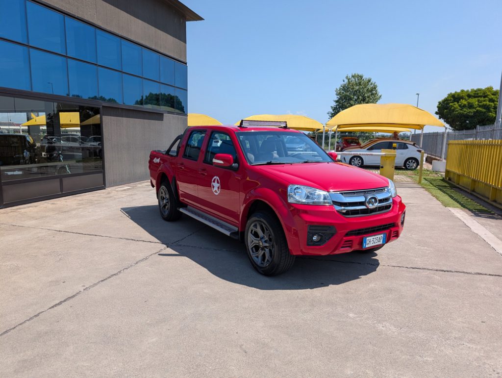 GREAT WALL Steed 2.4 Ecodual 4WD Premium - 3