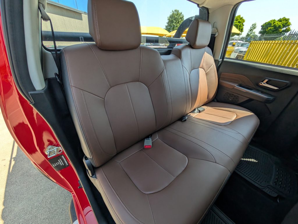 GREAT WALL Steed 2.4 Ecodual 4WD Premium - 25