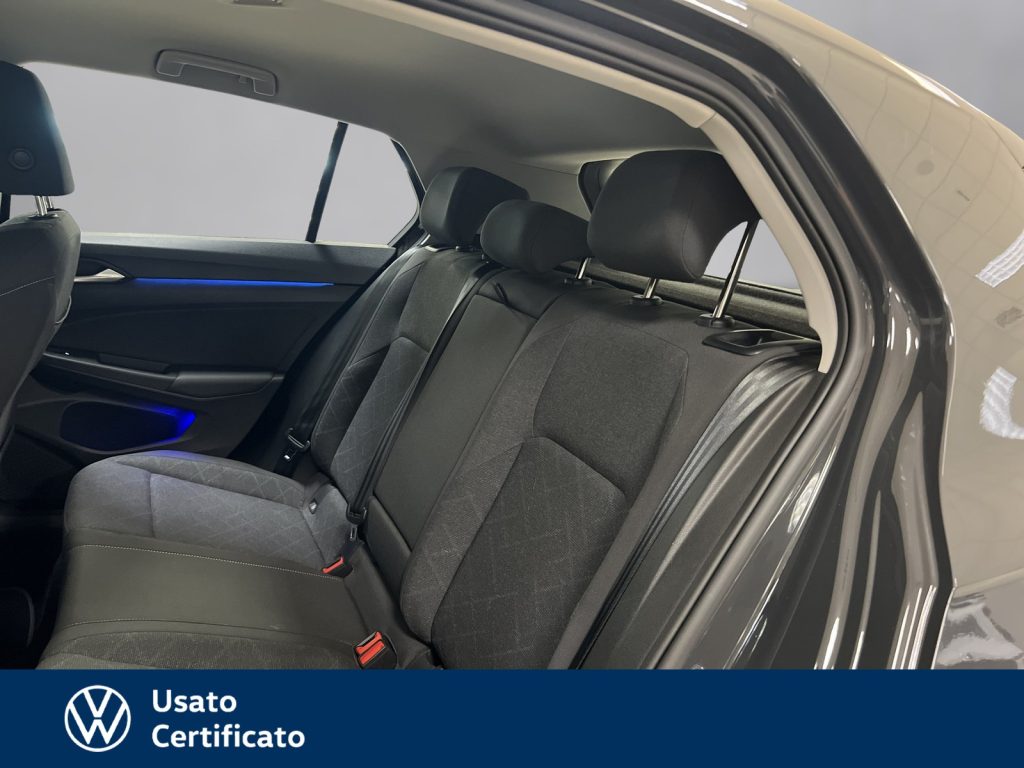 VOLKSWAGEN Golf 1.0 tsi evo life 110cv - 12
