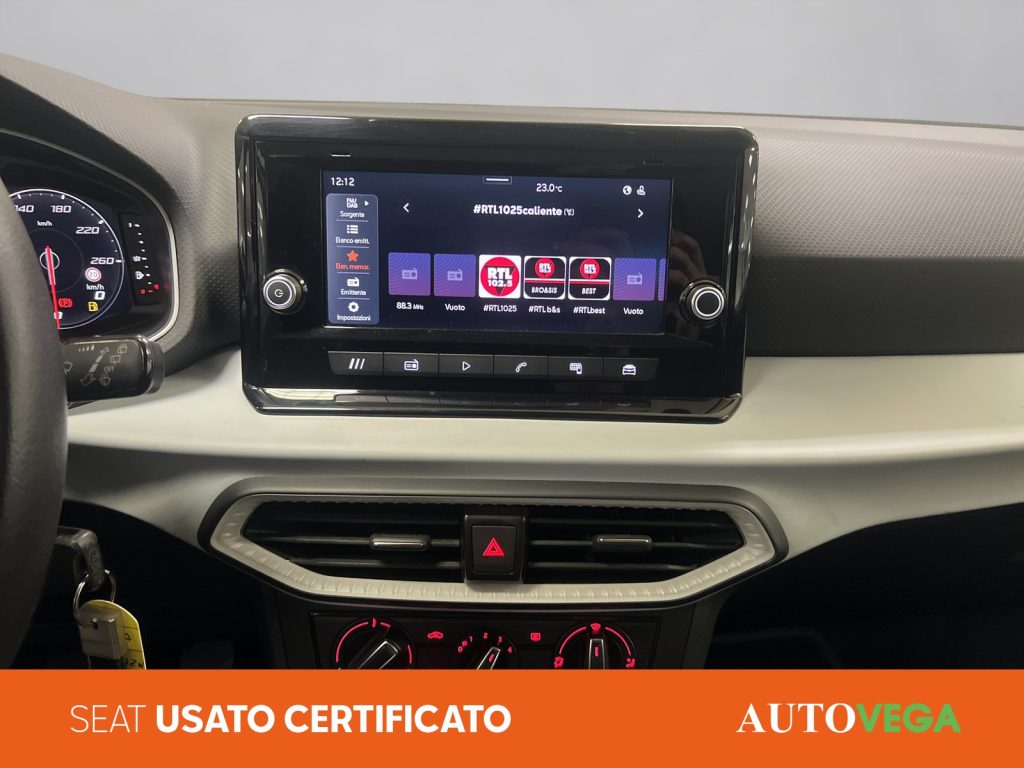 SEAT Arona 1.0 ecotsi black edition 95cv - 10