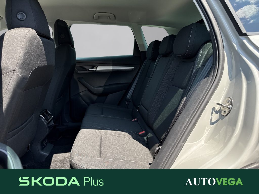 SKODA Karoq 1.5 tsi executive - 12