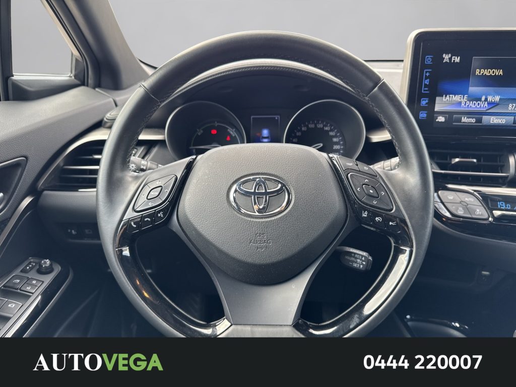 TOYOTA C-HR 1.8h lounge 2wd e-cvt my18 - 9
