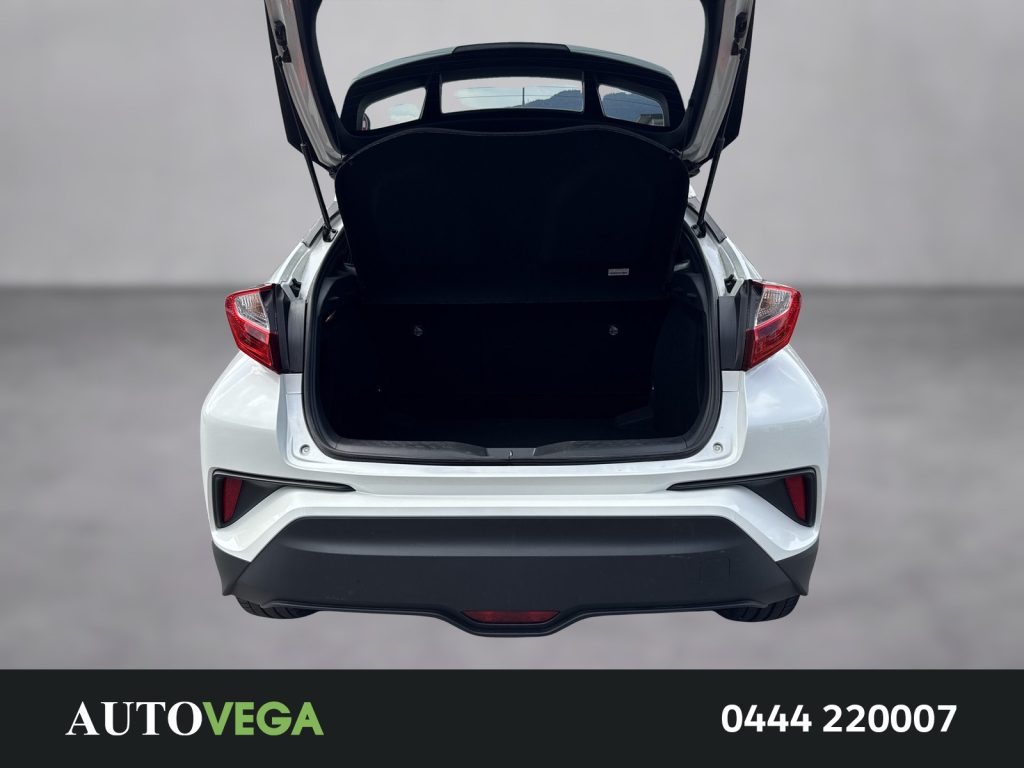 TOYOTA C-HR 1.8h lounge 2wd e-cvt my18 - 17