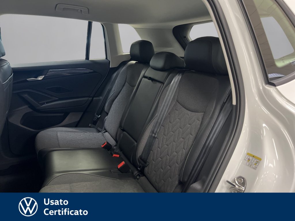 VOLKSWAGEN Tiguan 2.0 tdi life 150cv dsg - 12