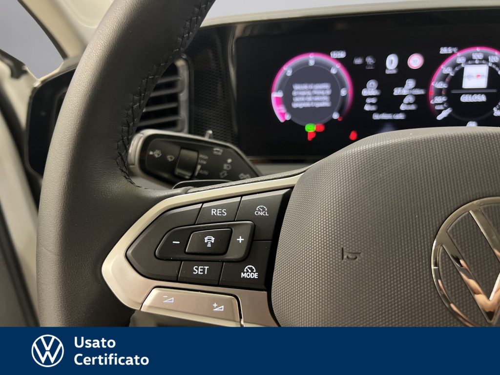 VOLKSWAGEN Tiguan 2.0 tdi life 150cv dsg - 16