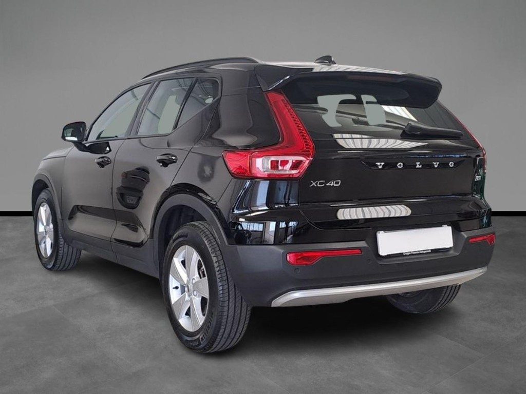 VOLVO XC40 B3 automatico - 3