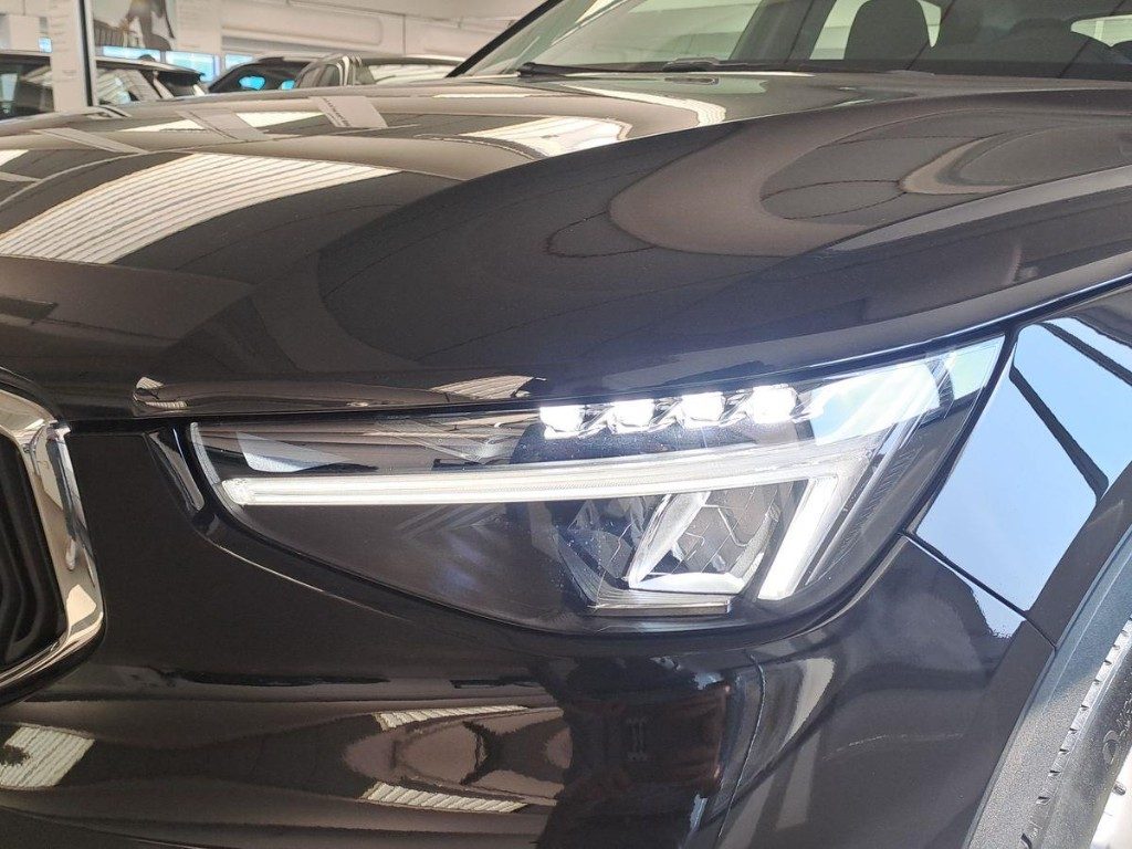 VOLVO XC40 B3 automatico - 5