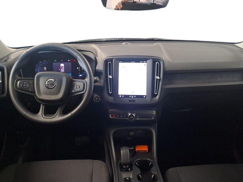 VOLVO XC40 B3 automatico - 7