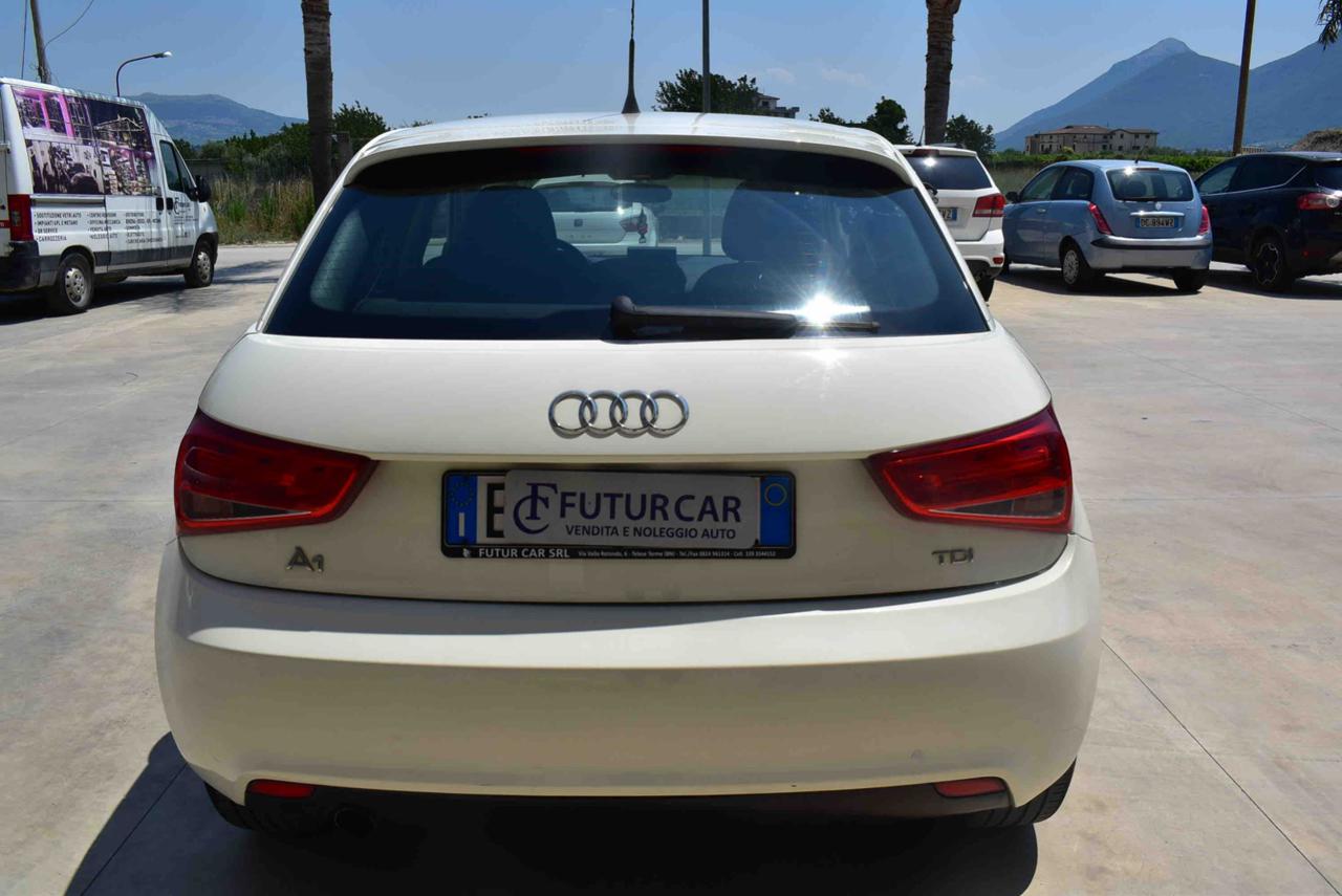 AUDI A1 SPB 1.6 TDI S tronic Attraction - 14