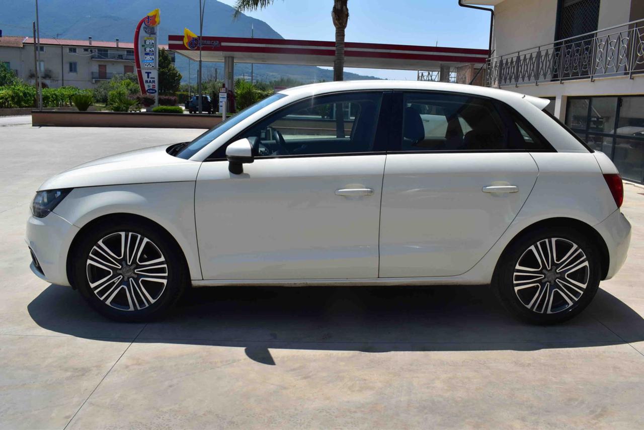 AUDI A1 SPB 1.6 TDI S tronic Attraction - 5