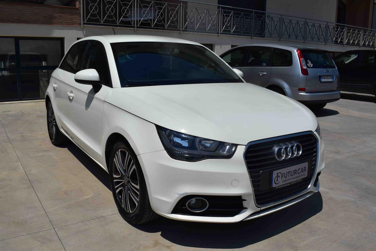 AUDI A1 SPB 1.6 TDI S tronic Attraction - 3