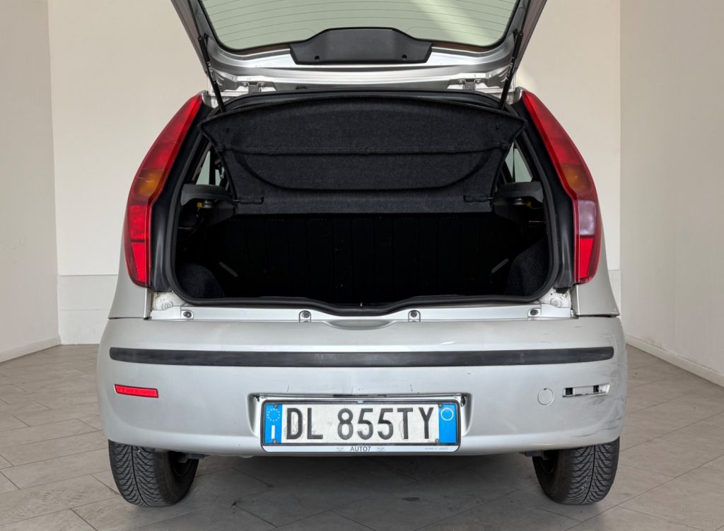 FIAT Punto Classic 1.2 5 porte Dynamic - 7