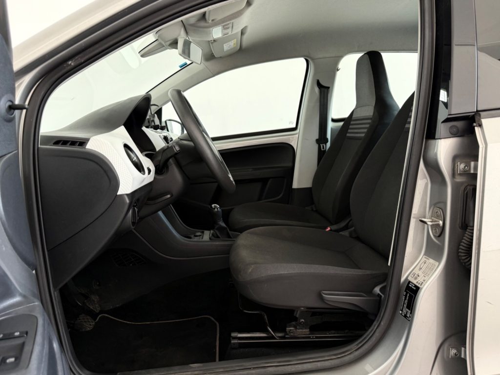 VOLKSWAGEN up! 1.0 75 CV 5p. high up! - 13