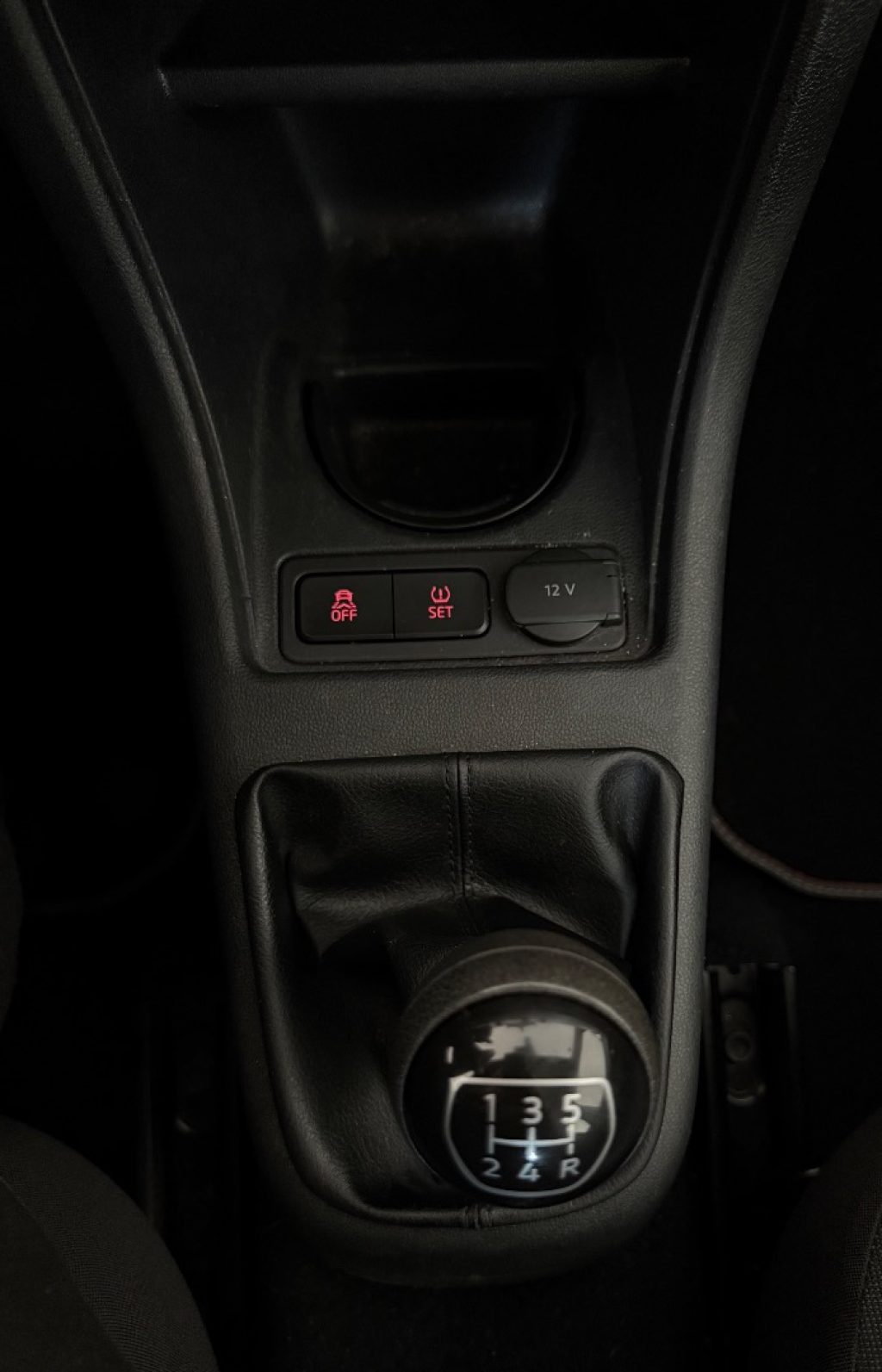 VOLKSWAGEN up! 1.0 75 CV 5p. high up! - 17