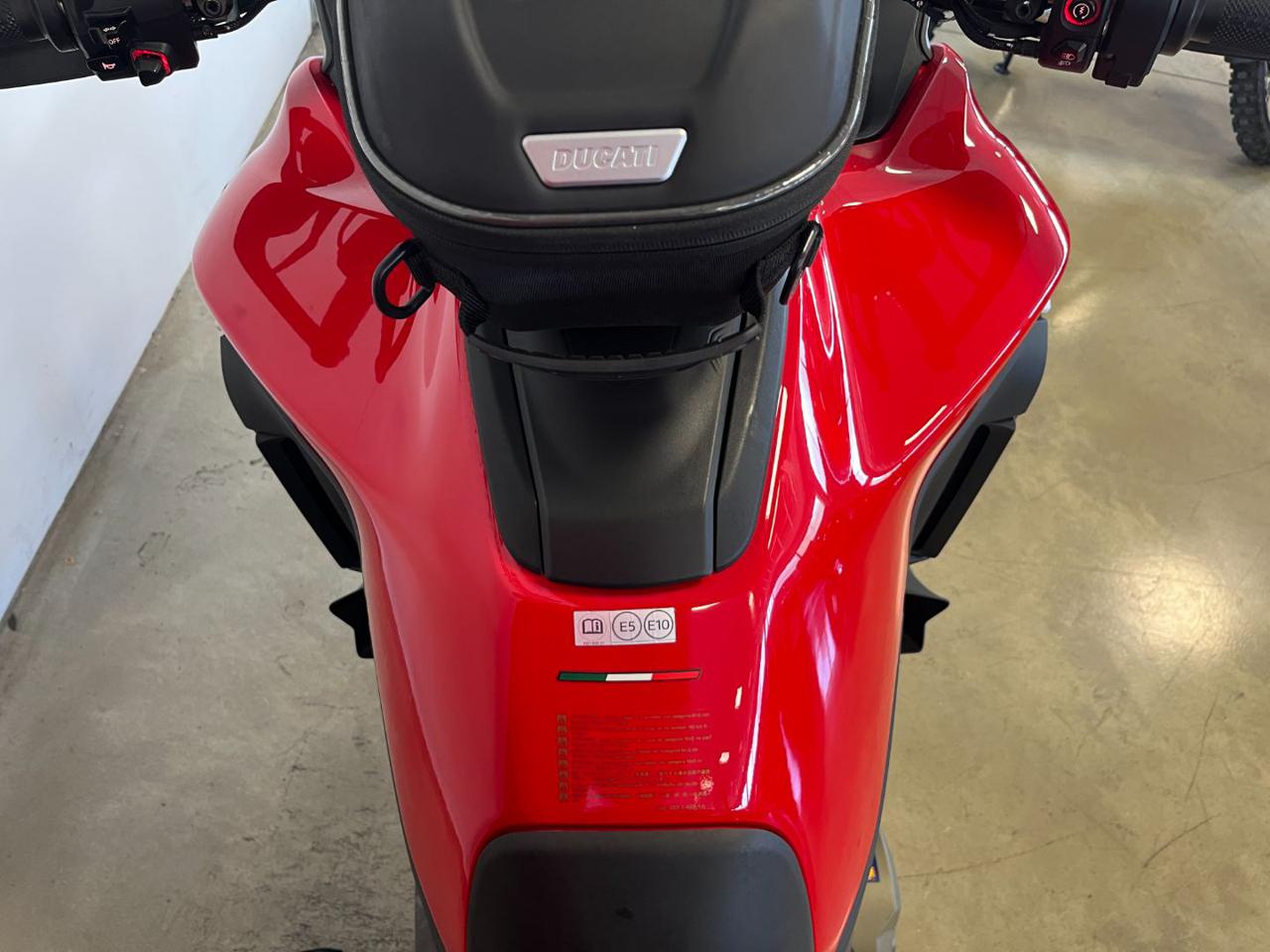 DUCATI Multistrada V4 S TRAVEL&RADAR - 11