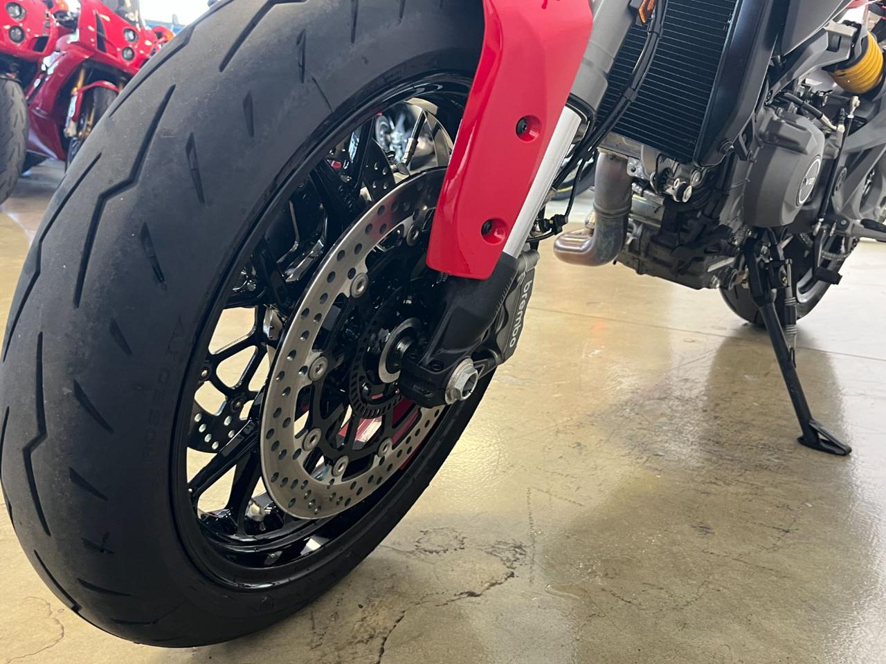 DUCATI Monster 900 PLUS DUCATI 2026 - 3