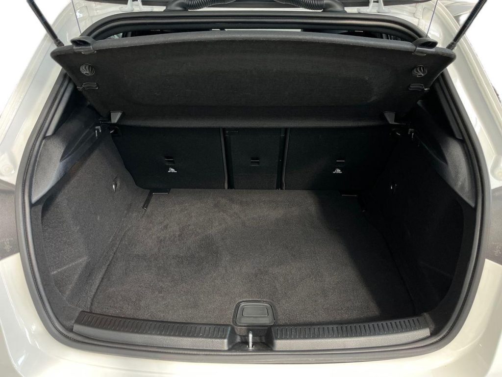 MERCEDES-BENZ A 180 d Automatic AMG Line Advanced Plus - 8