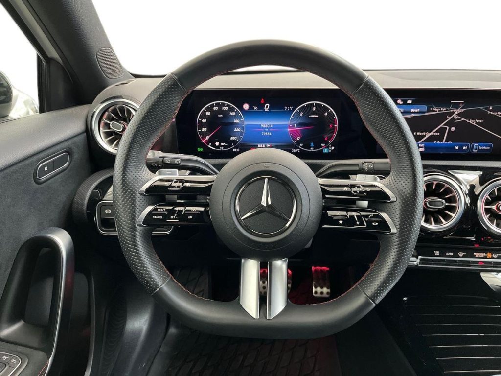 MERCEDES-BENZ A 180 d Automatic AMG Line Advanced Plus - 11
