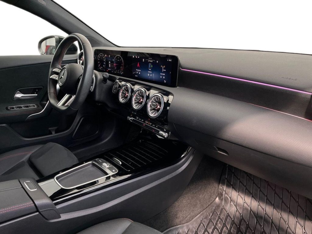 MERCEDES-BENZ A 180 d Automatic AMG Line Advanced Plus - 15