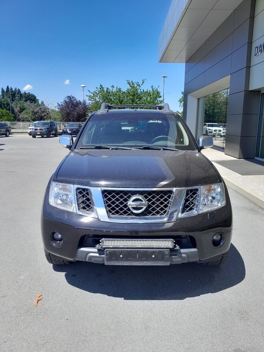 NISSAN Navara Pick-Up 2.5d Double Cab 4X4 - 2