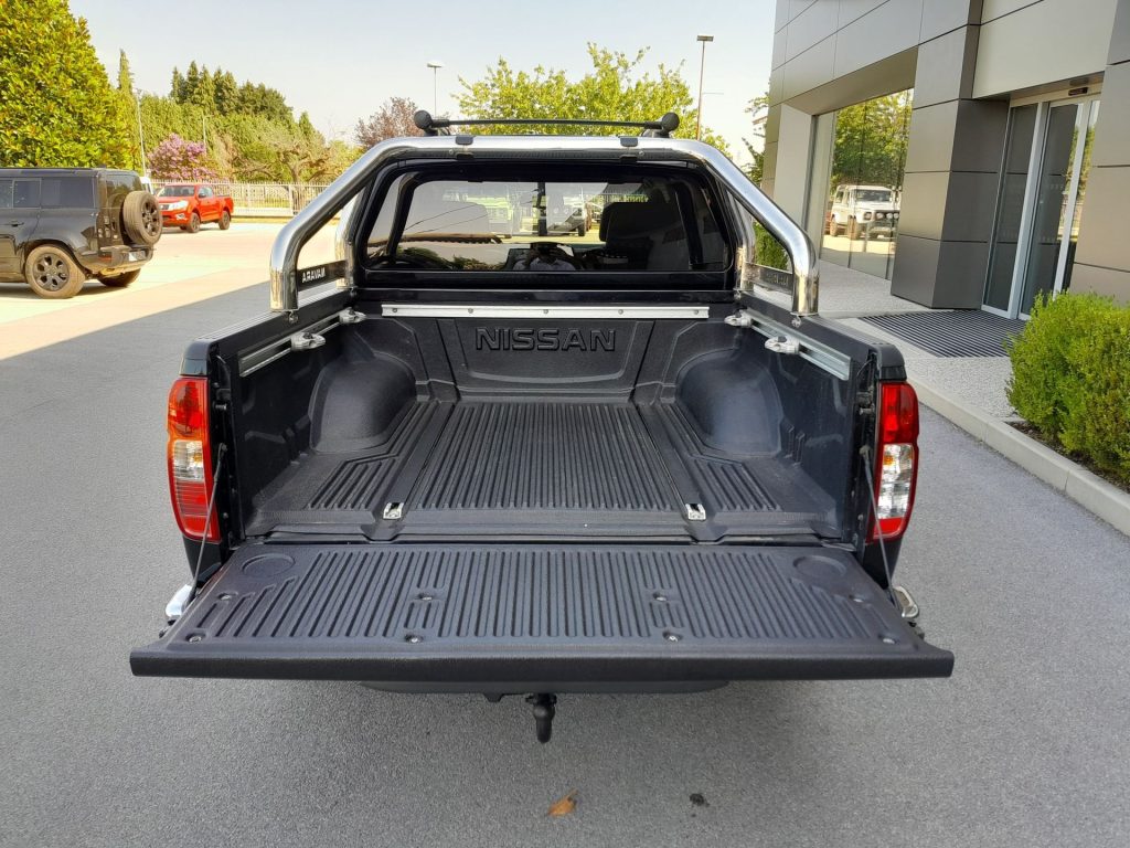 NISSAN Navara Pick-Up 2.5d Double Cab 4X4 - 8